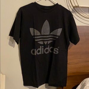 Adidas tshirt